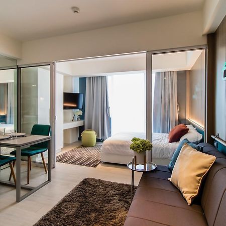 Azure Urban Beach Resort Manila by Radlett Kültér fotó
