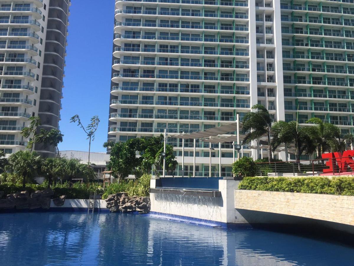Azure Urban Beach Resort Manila by Radlett Kültér fotó