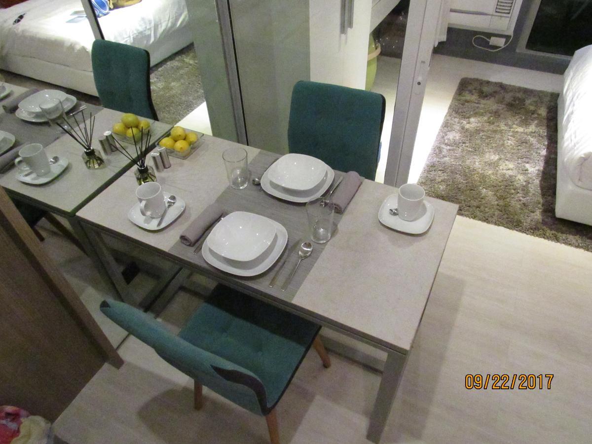 Azure Urban Beach Resort Manila by Radlett Kültér fotó