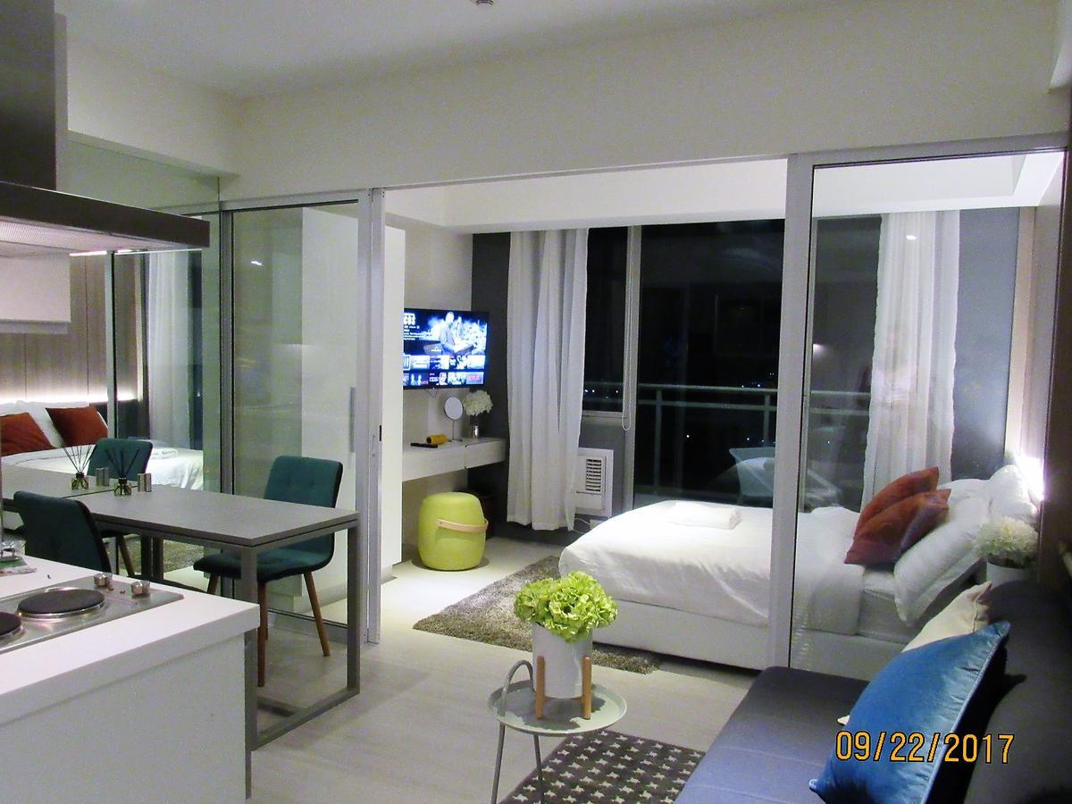 Azure Urban Beach Resort Manila by Radlett Kültér fotó