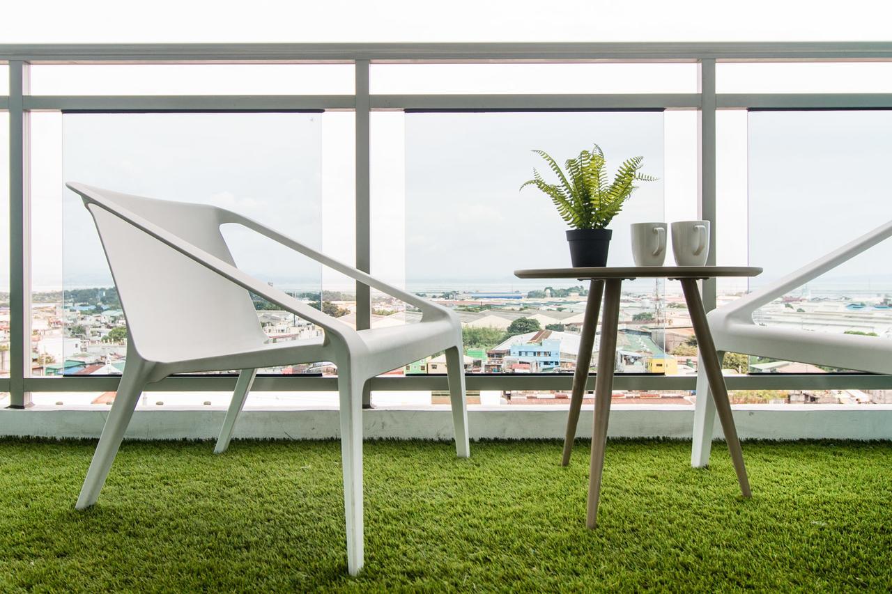 Azure Urban Beach Resort Manila by Radlett Kültér fotó