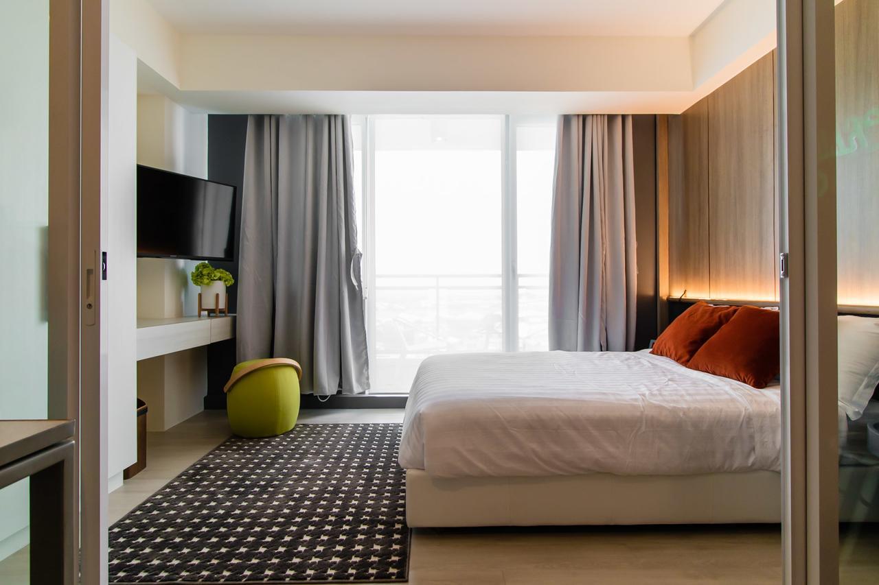 Azure Urban Beach Resort Manila by Radlett Kültér fotó
